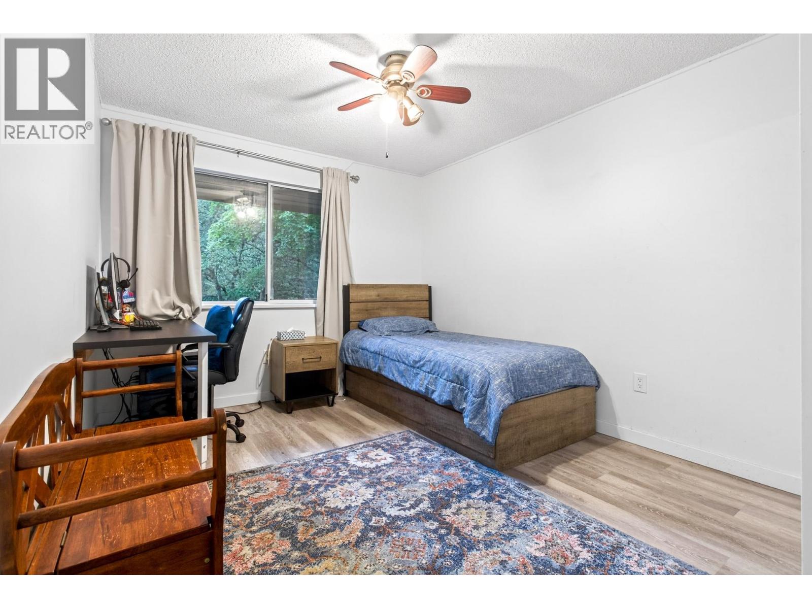 8218 Forest Grove Drive, Burnaby, British Columbia  V5A 4G9 - Photo 24 - R3116771