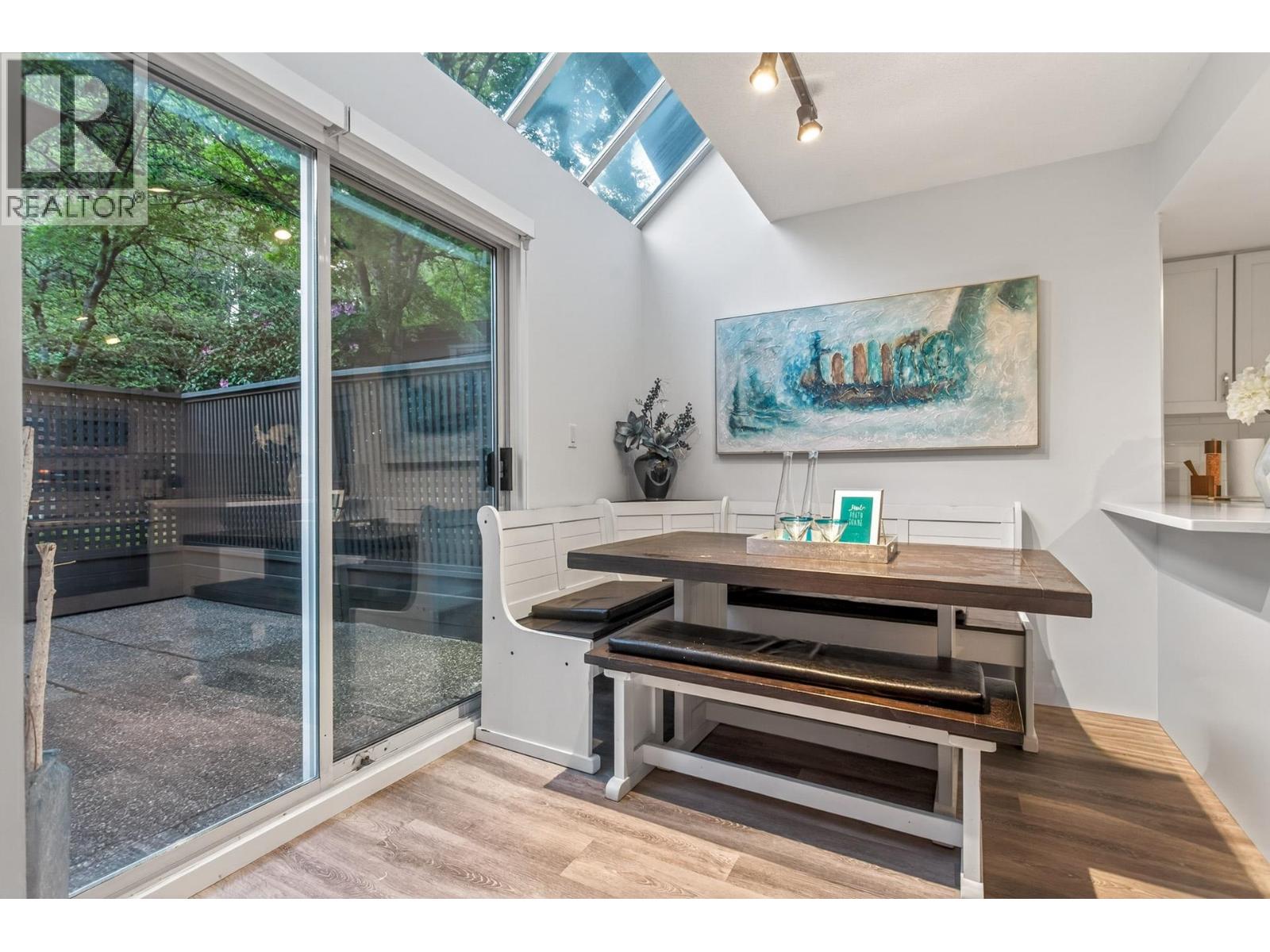 8218 Forest Grove Drive, Burnaby, British Columbia  V5A 4G9 - Photo 18 - R3116771