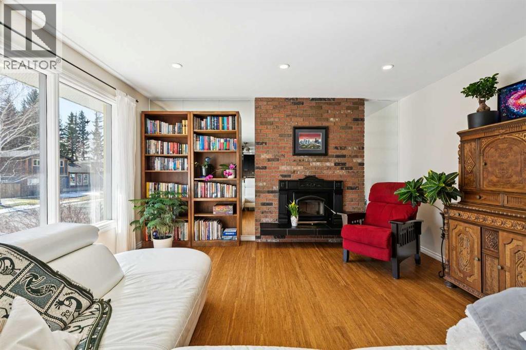 6608 Silverview Road Nw, Calgary, Alberta  T3B 3L6 - Photo 5 - A2305940