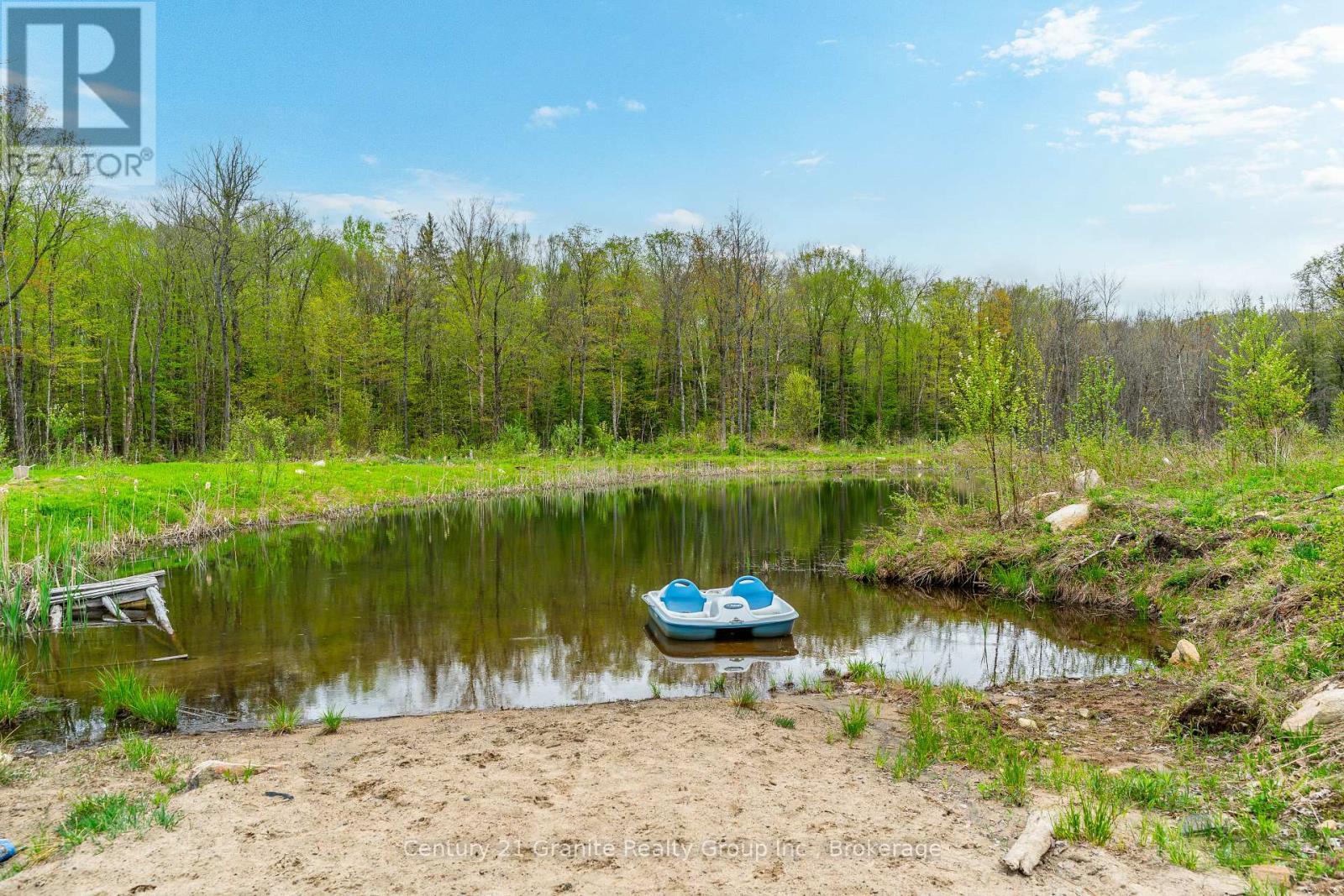 9734 Highway 118 W, Algonquin Highlands, Ontario  K0M 1J2 - Photo 27 - X13054416