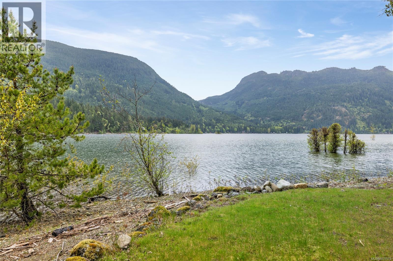 3144 Bay Rd, Qualicum Beach, British Columbia  V9K 2L7 - Photo 8 - 1033575