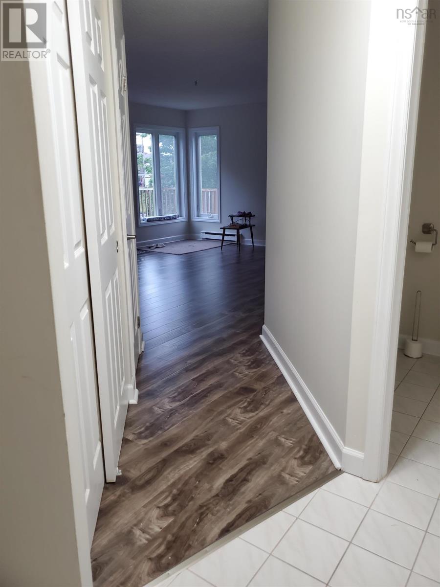 206 158 Farnham Gate Road, Halifax, Nova Scotia  B3M 3V8 - Photo 4 - 202608850