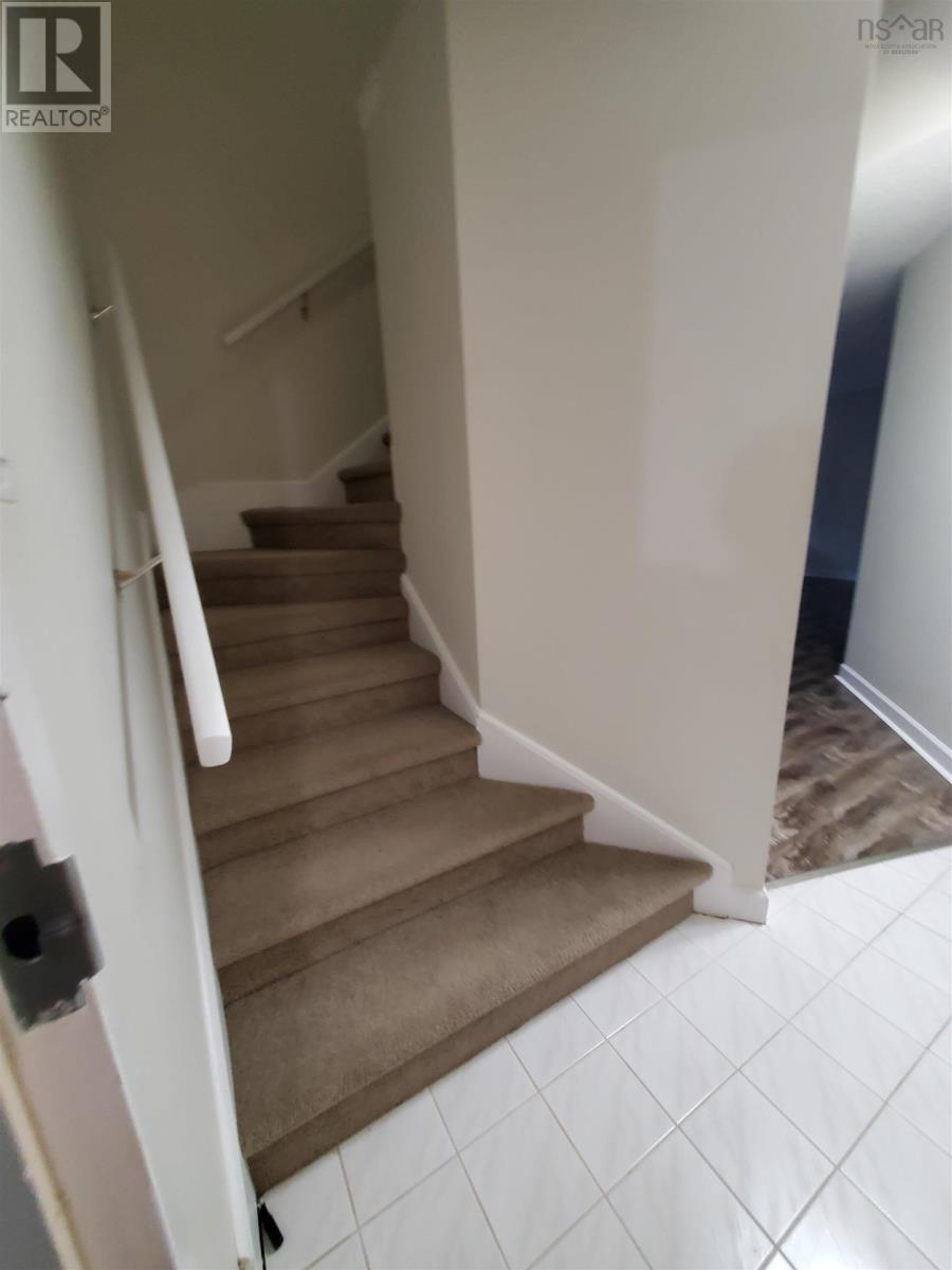 206 158 Farnham Gate Road, Halifax, Nova Scotia  B3M 3V8 - Photo 3 - 202608850