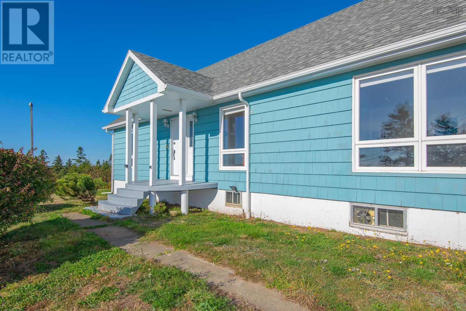 5956 Highway 1, Mavillette, Nova Scotia  B5A 5B3 - Photo 10 - 202608854