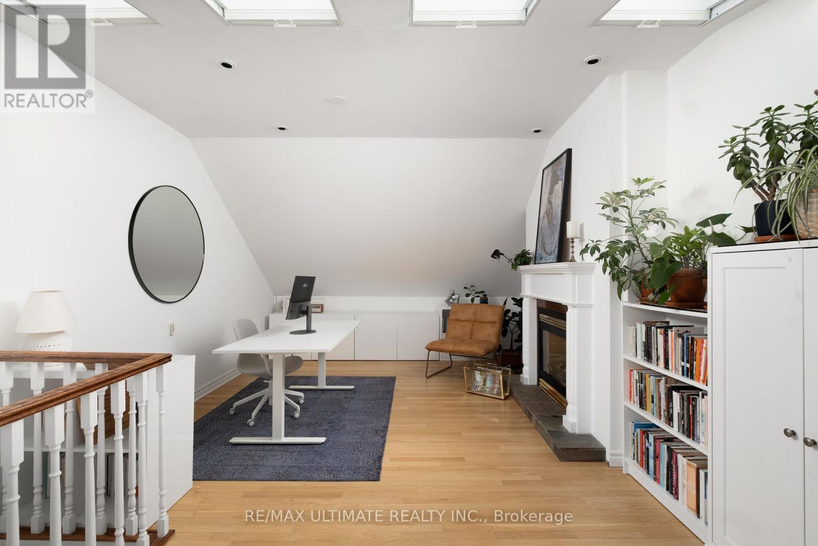 32 Lindsey Avenue, Toronto, Ontario  M6H 1E1 - Photo 20 - C13054368