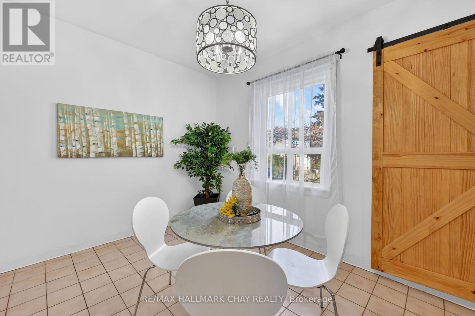 78 Clovelly Avenue, Toronto, Ontario  M6E 2E6 - Photo 19 - C13054428