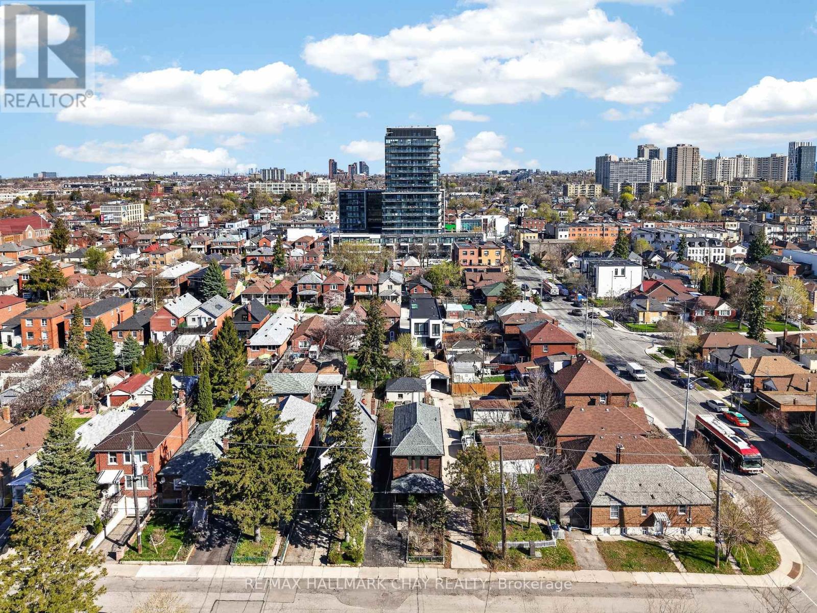 78 Clovelly Avenue, Toronto, Ontario  M6E 2E6 - Photo 41 - C13054428