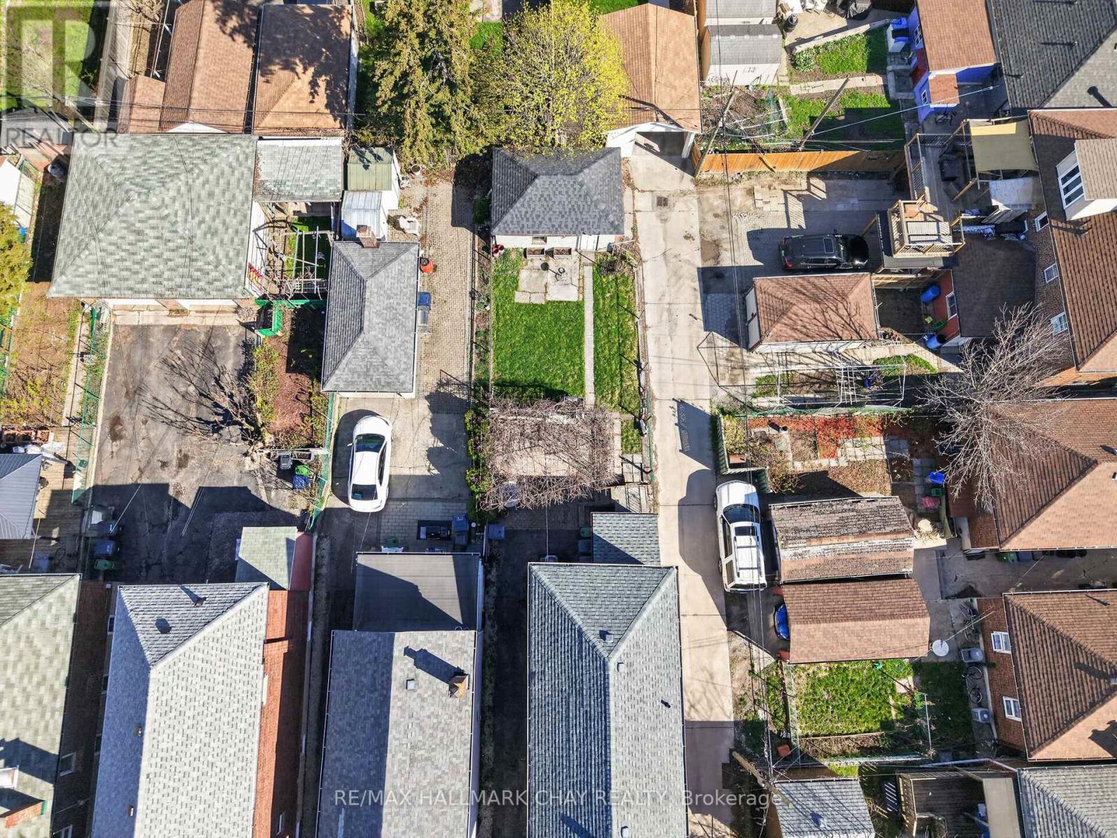 78 Clovelly Avenue, Toronto, Ontario  M6E 2E6 - Photo 43 - C13054428