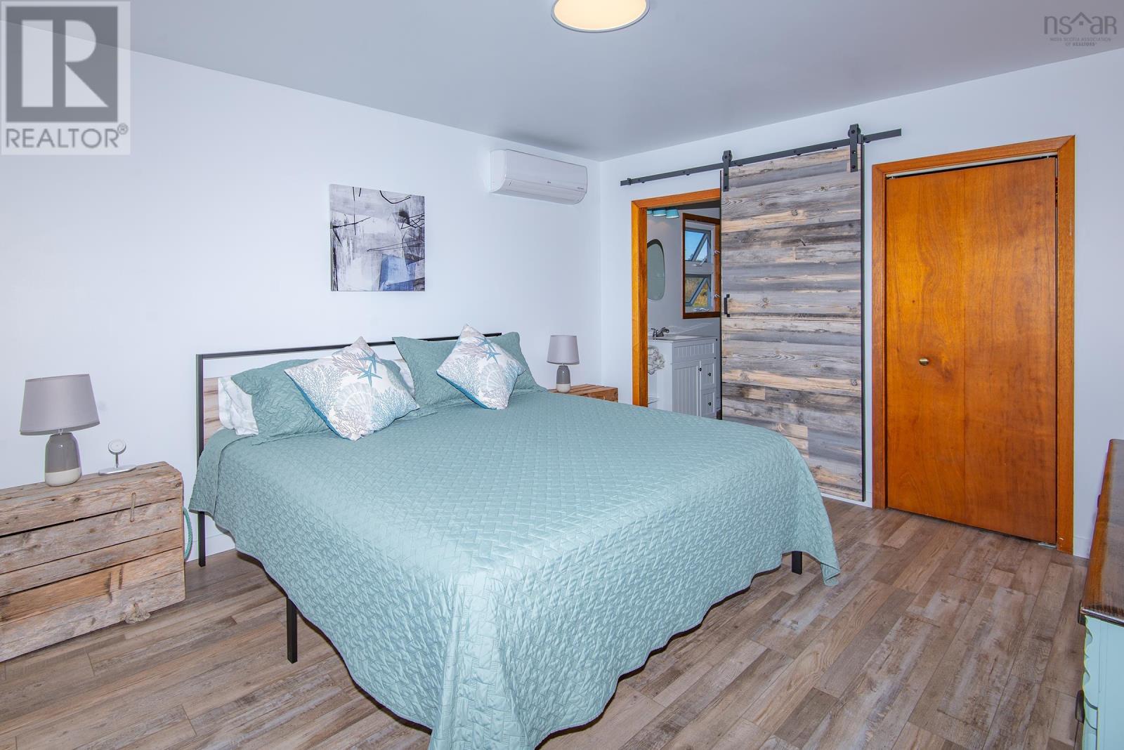 5956 Highway 1, Mavillette, Nova Scotia  B5A 5B3 - Photo 19 - 202608854