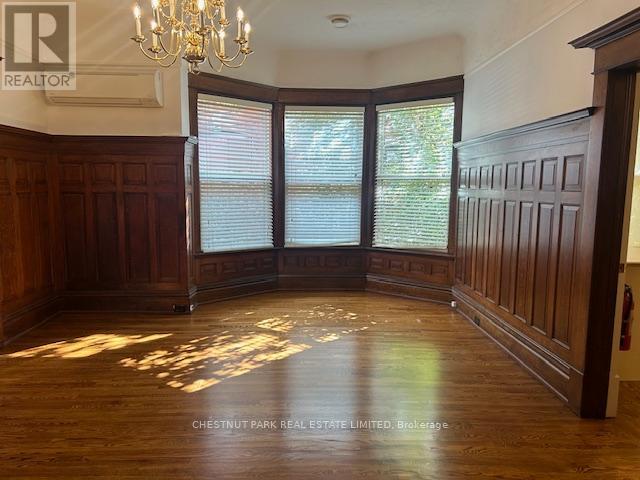 Main - 662 Broadview Avenue, Toronto, Ontario  M4K 2P1 - Photo 10 - E13054370