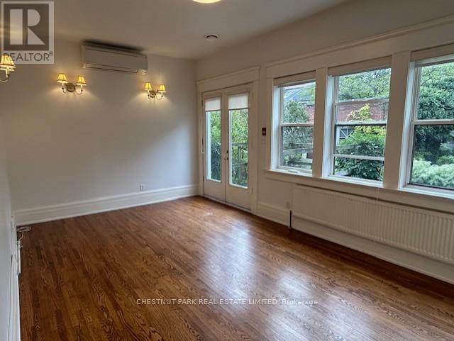 Main - 662 Broadview Avenue, Toronto, Ontario  M4K 2P1 - Photo 17 - E13054370