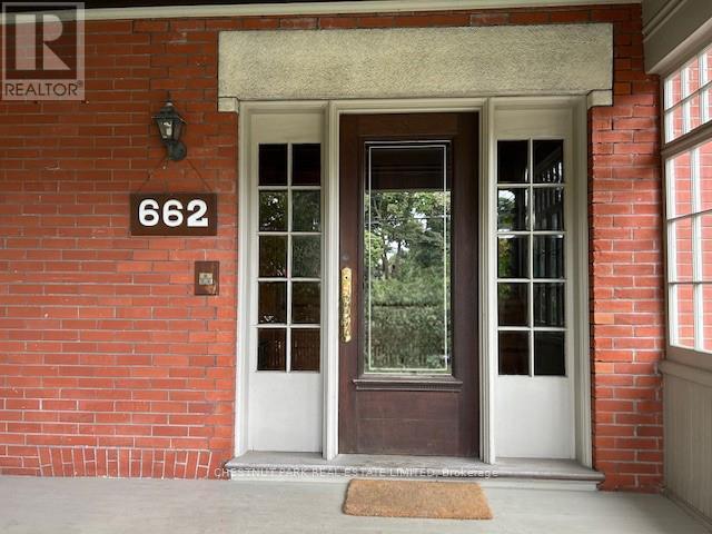 Main - 662 Broadview Avenue, Toronto, Ontario  M4K 2P1 - Photo 2 - E13054370
