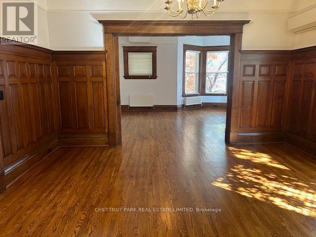 Main - 662 Broadview Avenue, Toronto, Ontario  M4K 2P1 - Photo 9 - E13054370