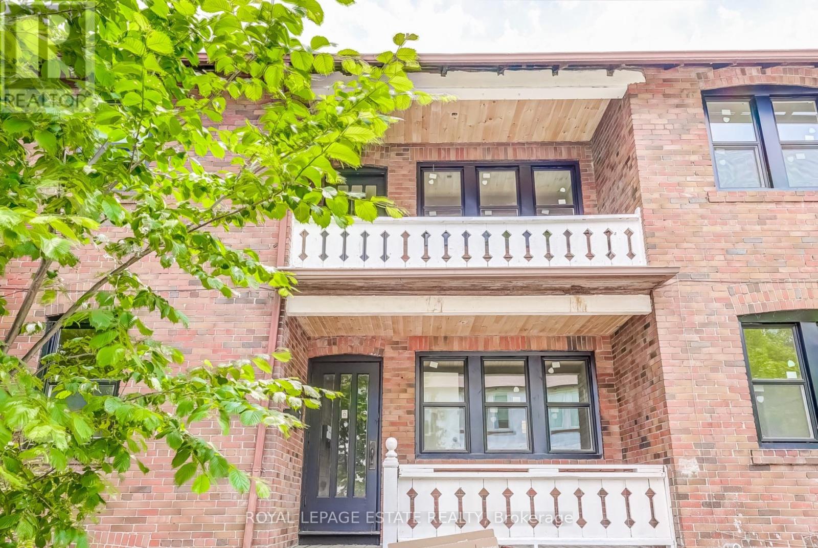 44 WINEVA AVENUE, Toronto, Ontario