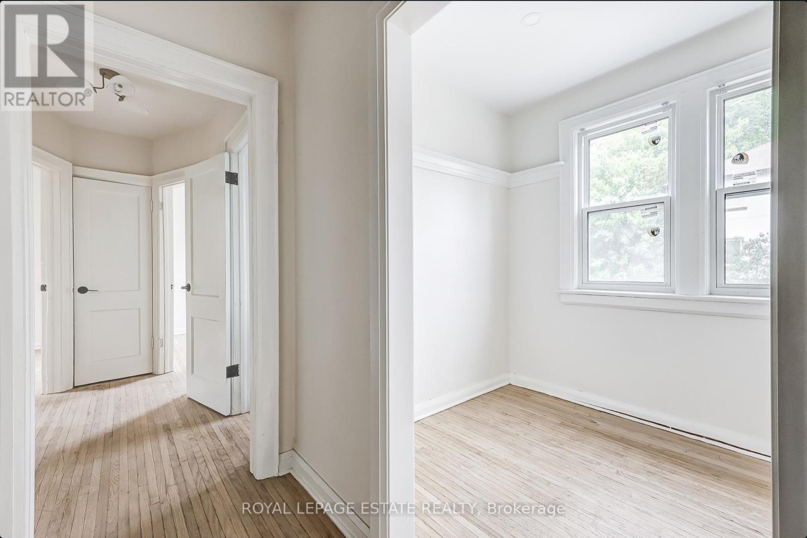 44 Wineva Avenue, Toronto, Ontario  M4E 2S9 - Photo 18 - E13054430