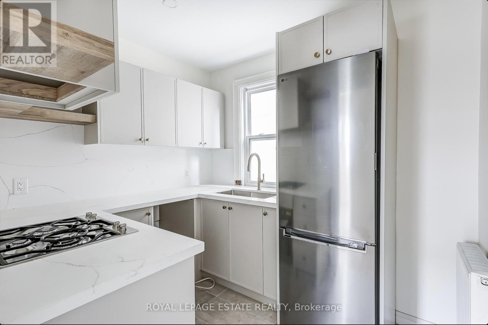 44 Wineva Avenue, Toronto, Ontario  M4E 2S9 - Photo 9 - E13054430