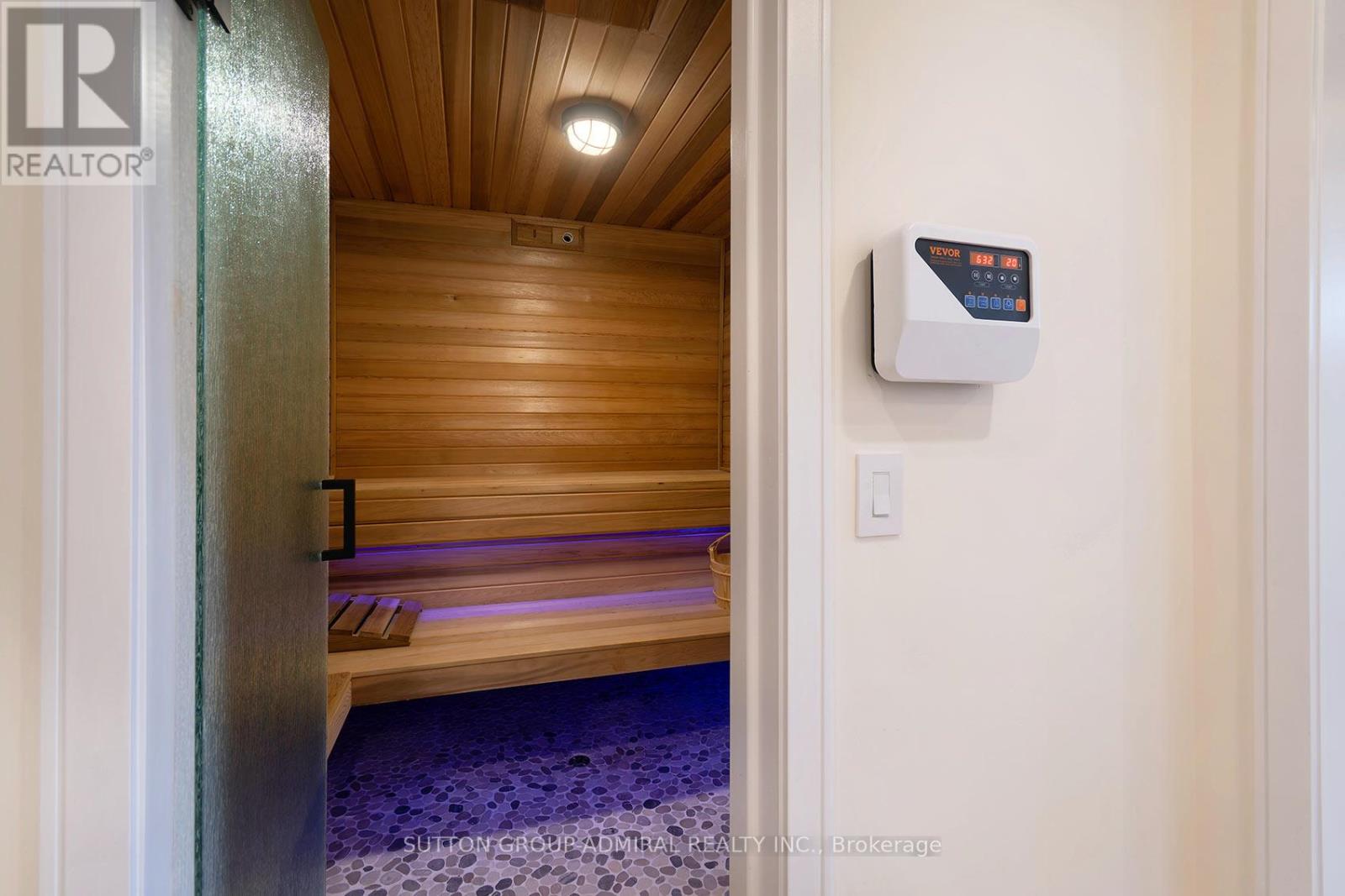 582 Gorham Street, Newmarket, Ontario  L3Y 1L3 - Photo 44 - N13051786