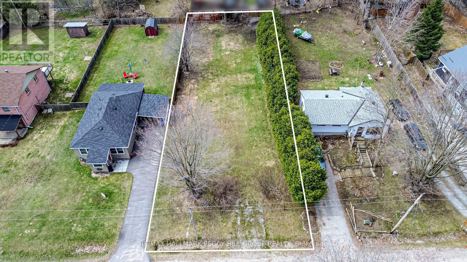 318 PALMER STREET, Tay, Ontario