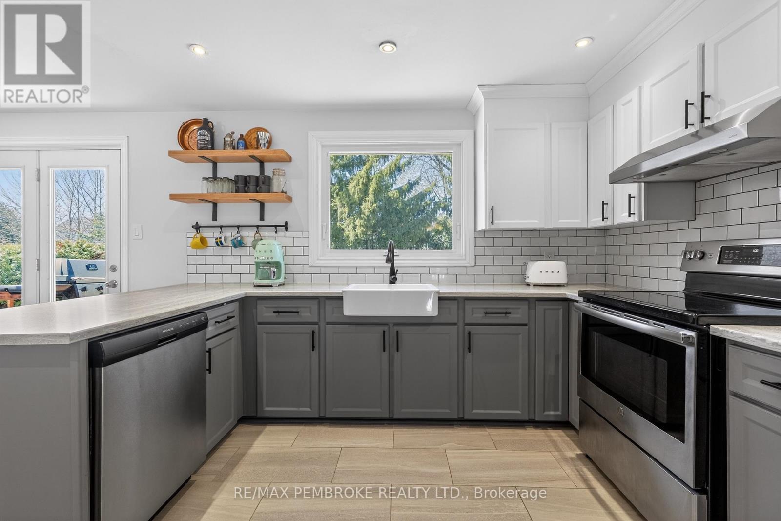 99 Noik Drive, Pembroke, Ontario  K8A 7Z4 - Photo 6 - X13051296