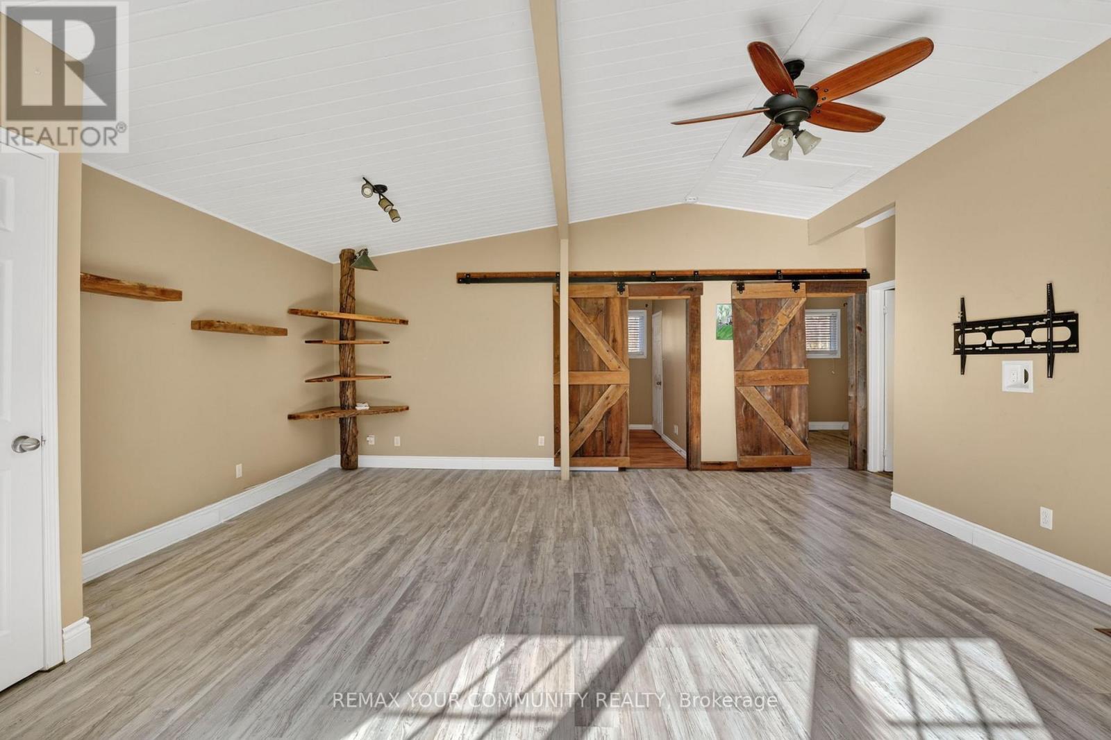 3816 30th Side Road, Innisfil, Ontario  L9S 2Y4 - Photo 11 - N13054334