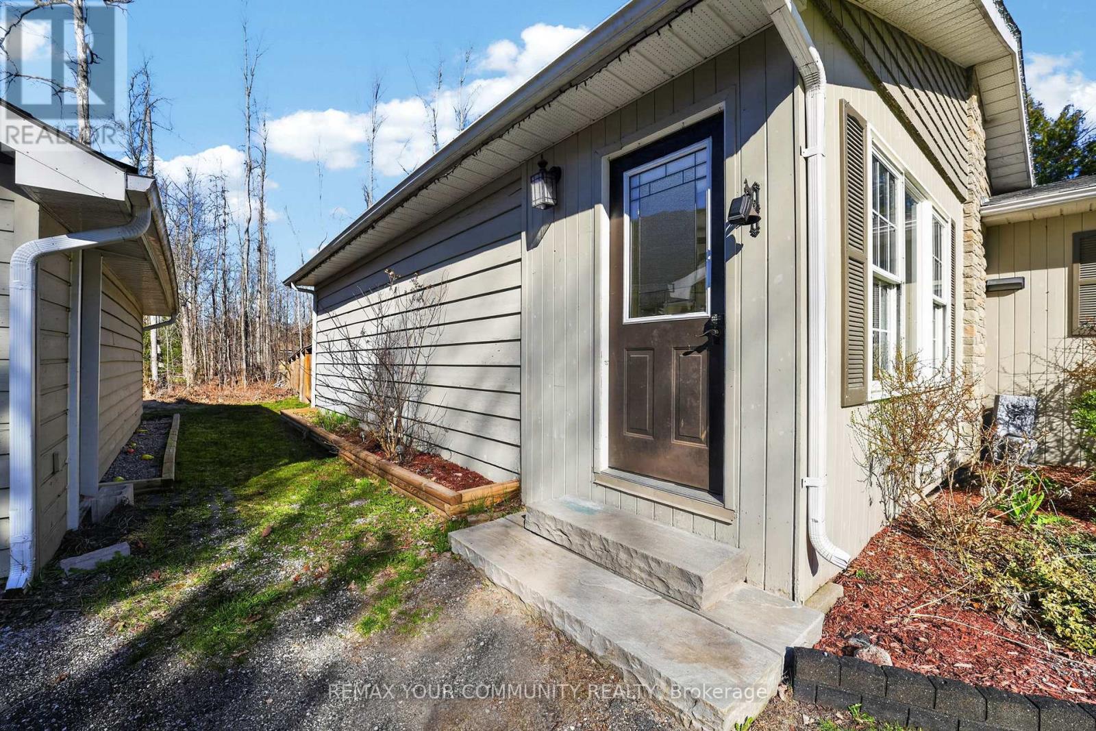 3816 30th Side Road, Innisfil, Ontario  L9S 2Y4 - Photo 8 - N13054334