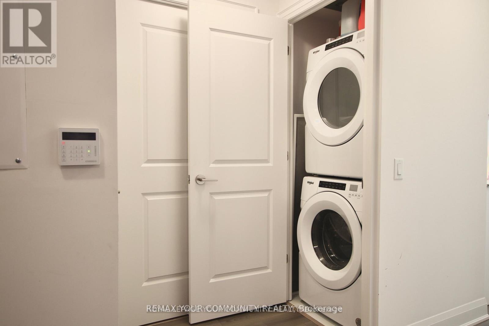 404 - 20 Gatineau Drive, Vaughan, Ontario  L4J 0L3 - Photo 17 - N13054386