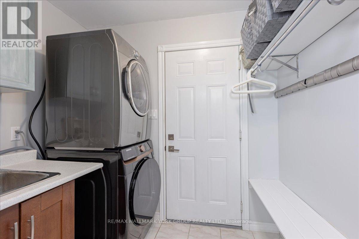 805 Poplar Avenue, Georgina, Ontario  L4P 3E9 - Photo 17 - N13054470