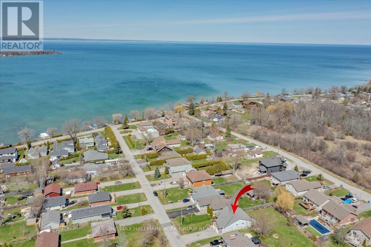 805 Poplar Avenue, Georgina, Ontario  L4P 3E9 - Photo 2 - N13054470