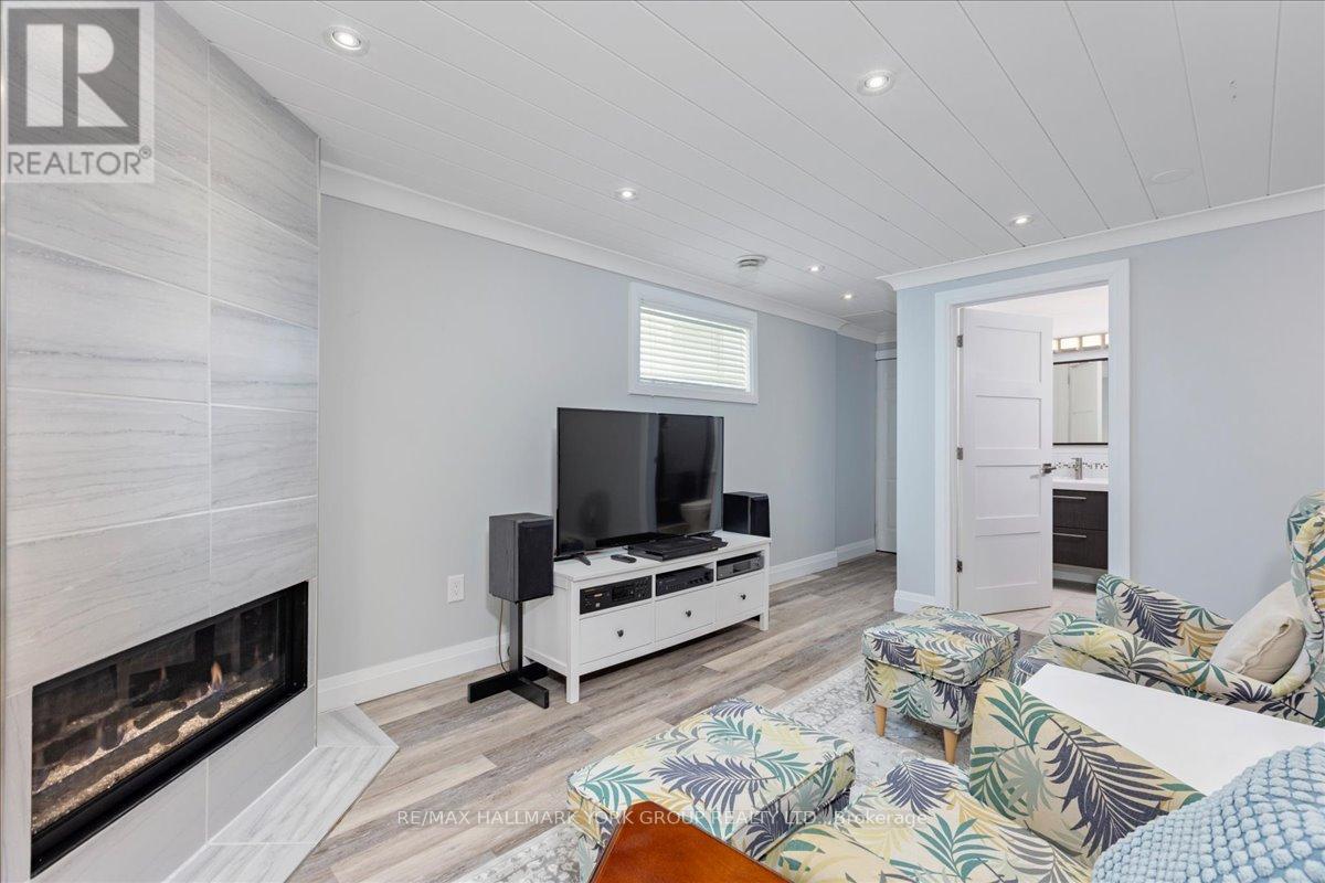 805 Poplar Avenue, Georgina, Ontario  L4P 3E9 - Photo 26 - N13054470