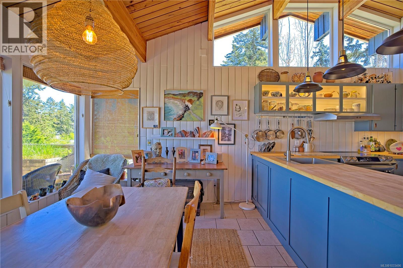 1607 North Beach Rd, Salt Spring, British Columbia  V8K 1A8 - Photo 10 - 1033496