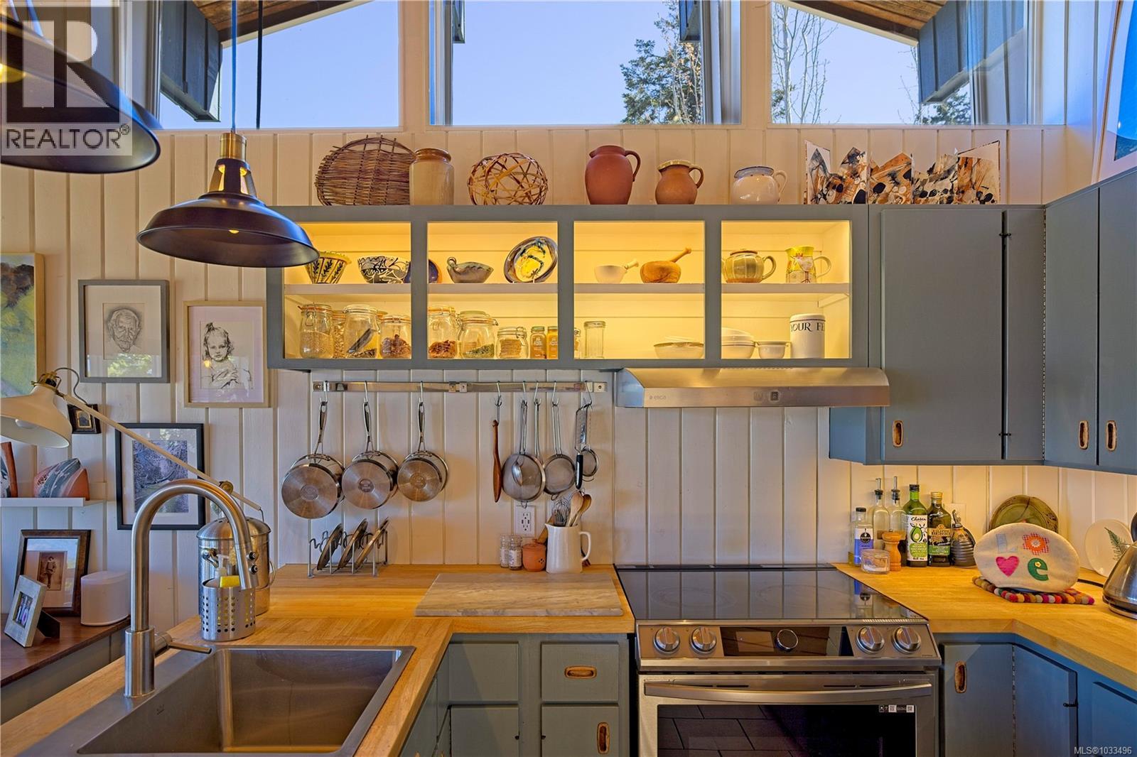 1607 North Beach Rd, Salt Spring, British Columbia  V8K 1A8 - Photo 11 - 1033496