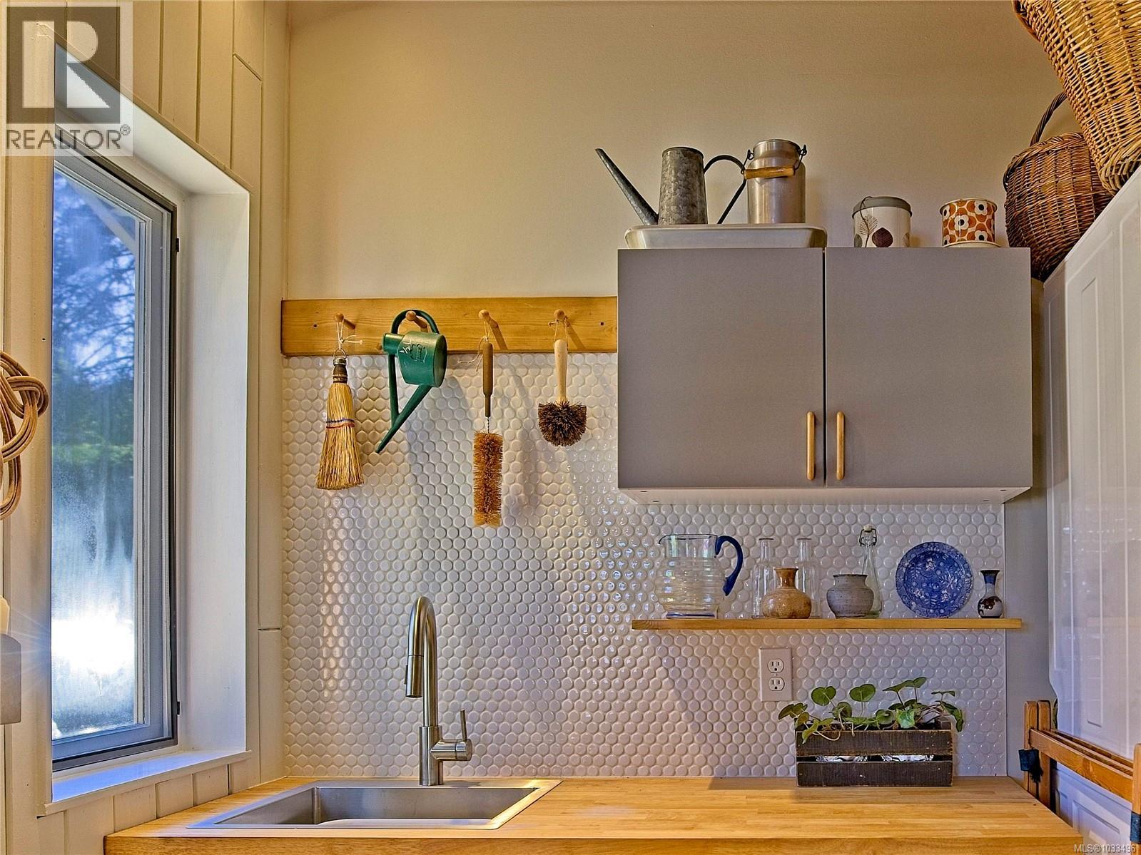 1607 North Beach Rd, Salt Spring, British Columbia  V8K 1A8 - Photo 29 - 1033496