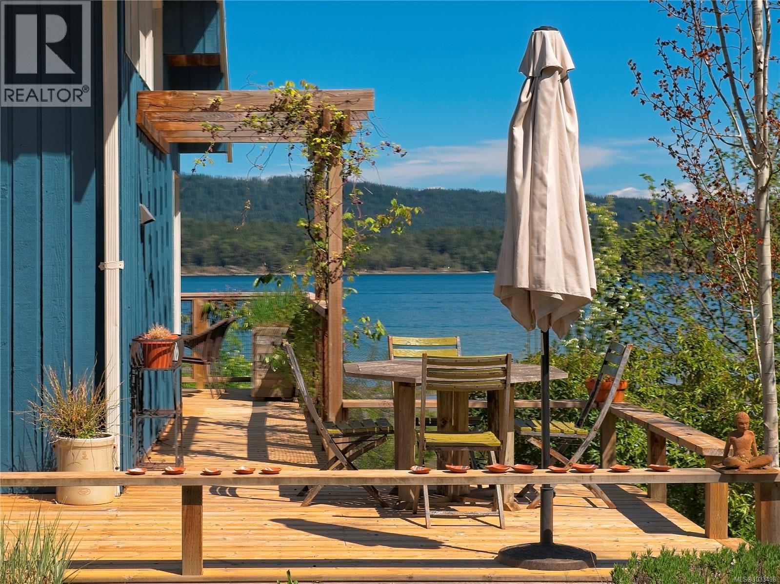 1607 North Beach Rd, Salt Spring, British Columbia  V8K 1A8 - Photo 4 - 1033496