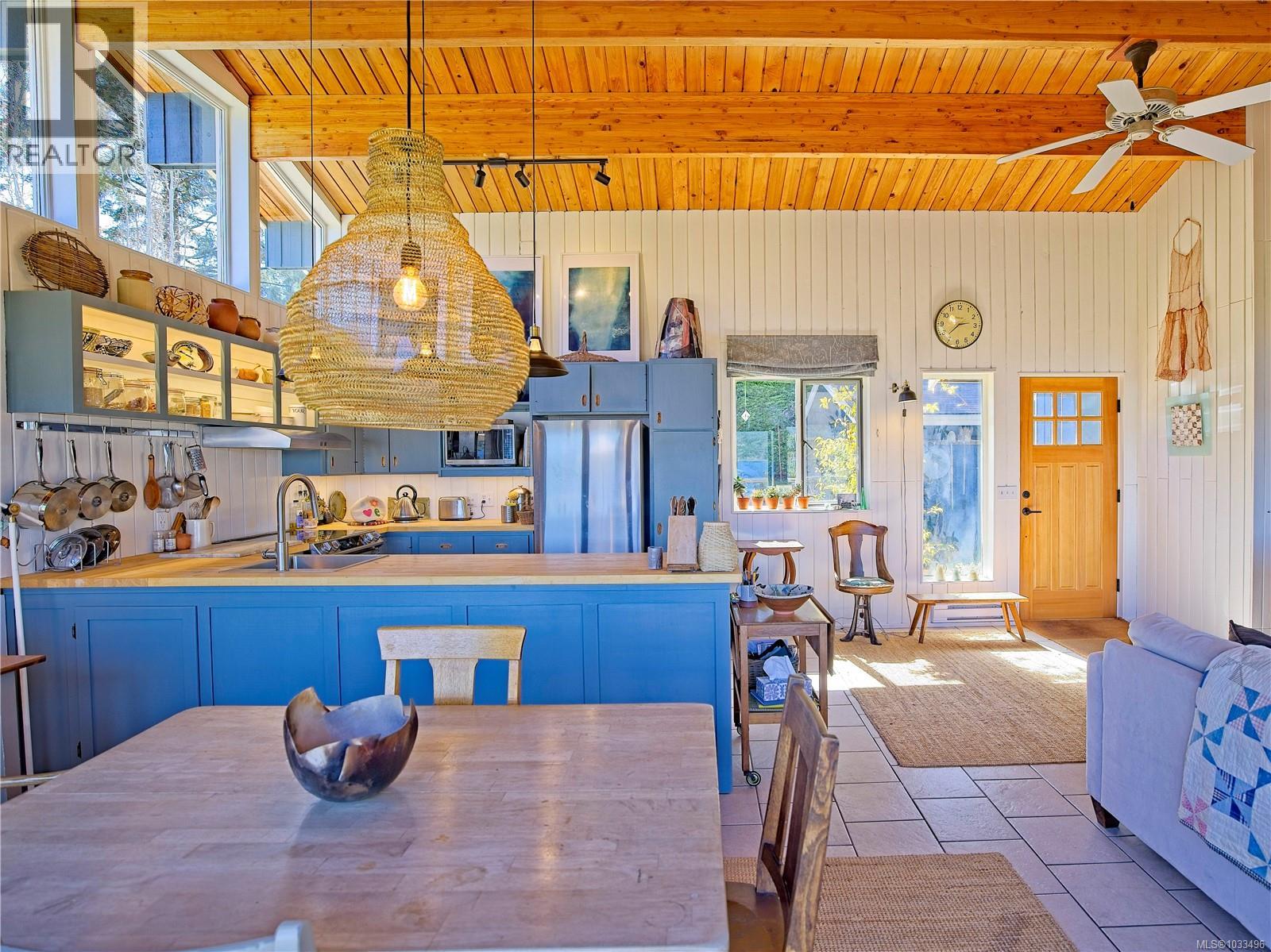 1607 North Beach Rd, Salt Spring, British Columbia  V8K 1A8 - Photo 9 - 1033496