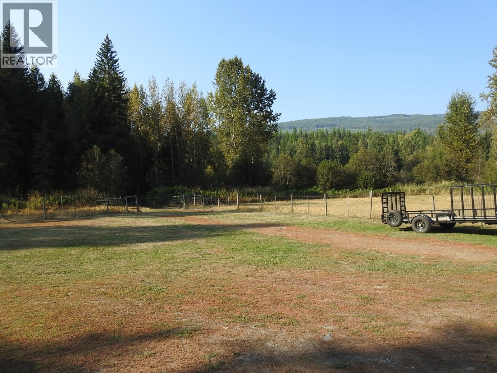 1852 Trinity Valley Road, Lumby, British Columbia  V0E 2G4 - Photo 26 - 10364854