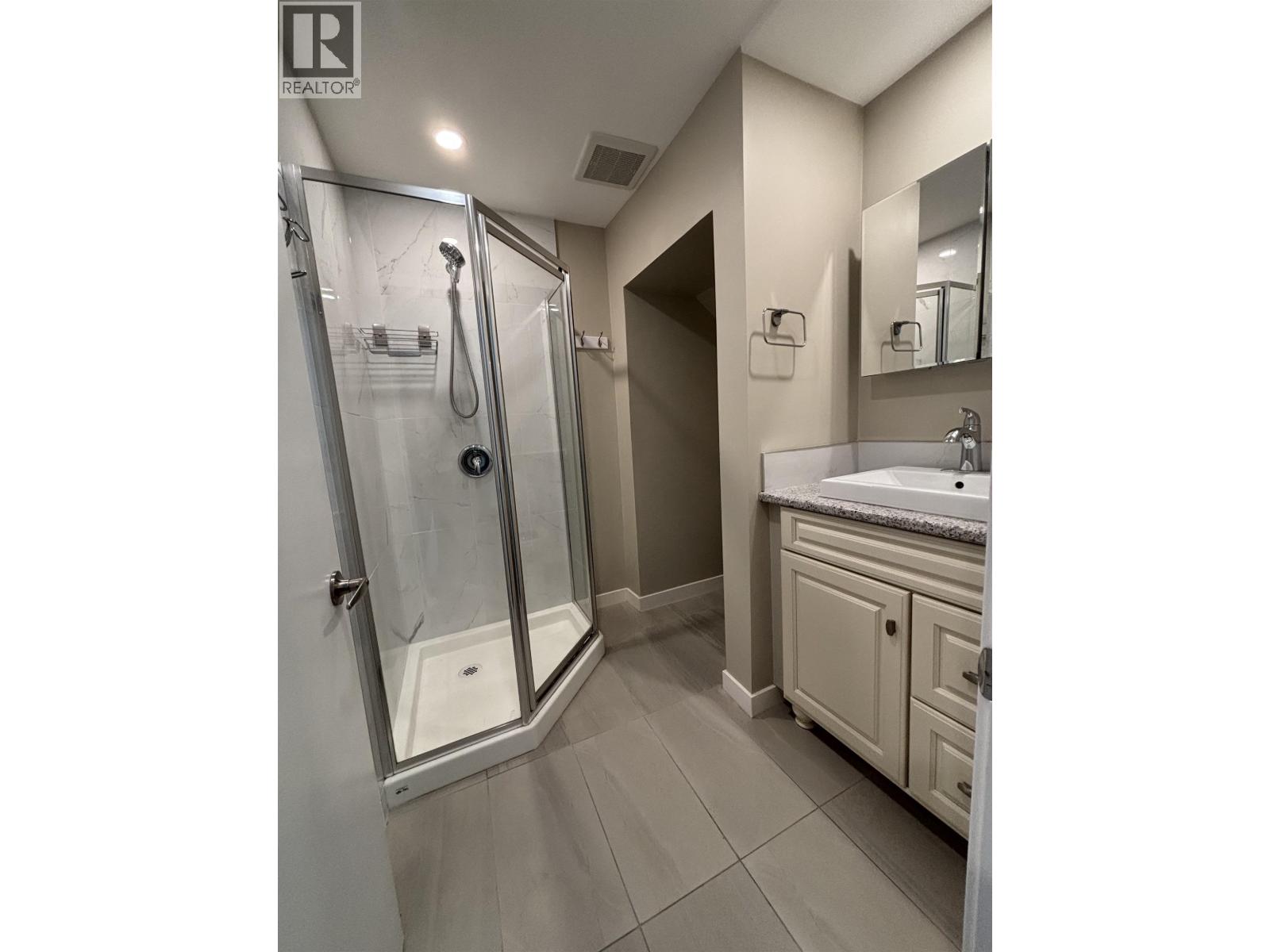 1570 Sperling Avenue, Burnaby, British Columbia  V5B 4J9 - Photo 21 - C8078284