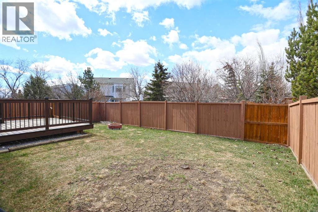 19 Sunridge Crescent NW, Airdrie, Alberta  T4B 2G6 - Photo 30 - A2282964