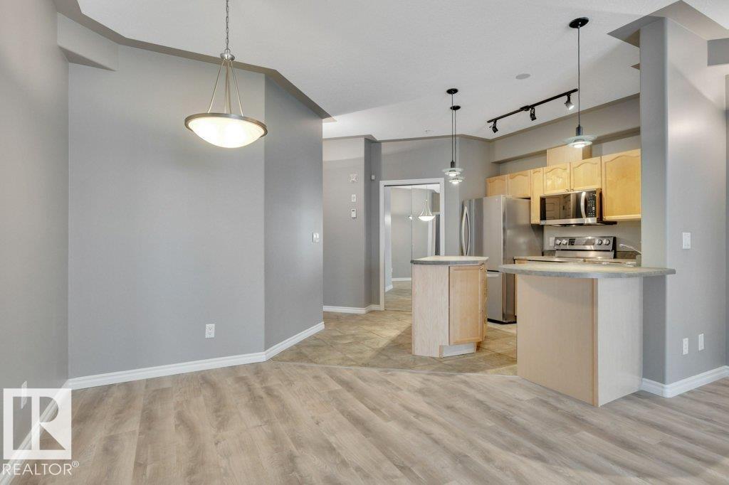 #203 10046 110 St Nw, Edmonton, Alberta  T5K 2Y2 - Photo 13 - E4484509