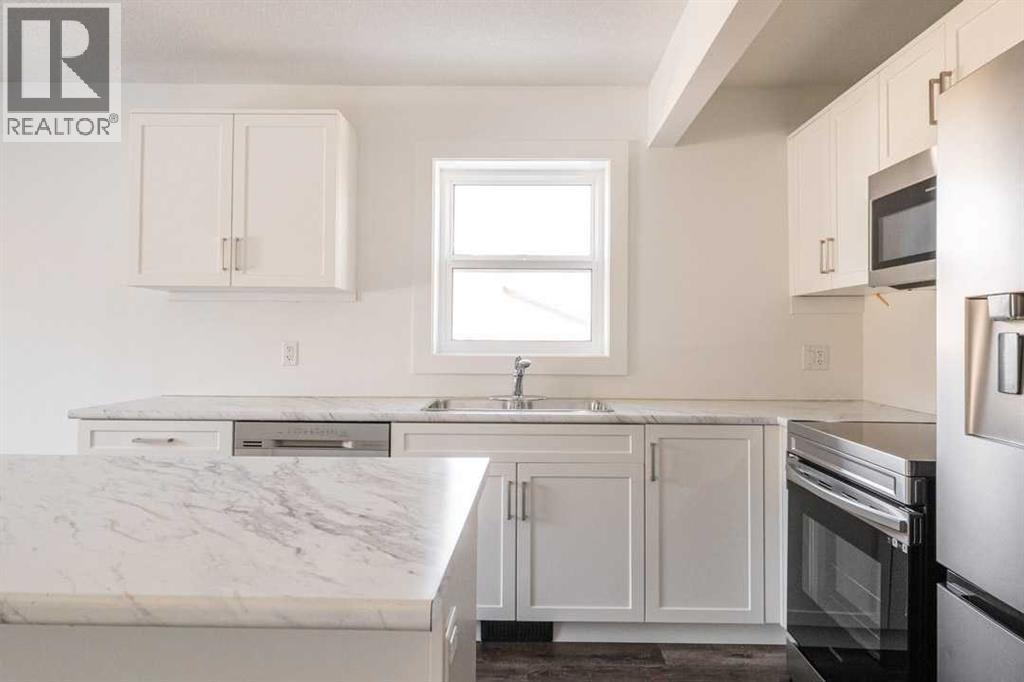 213 Athabasca Avenue, Fort Mcmurray, Alberta  T9J 1G3 - Photo 6 - A2304719