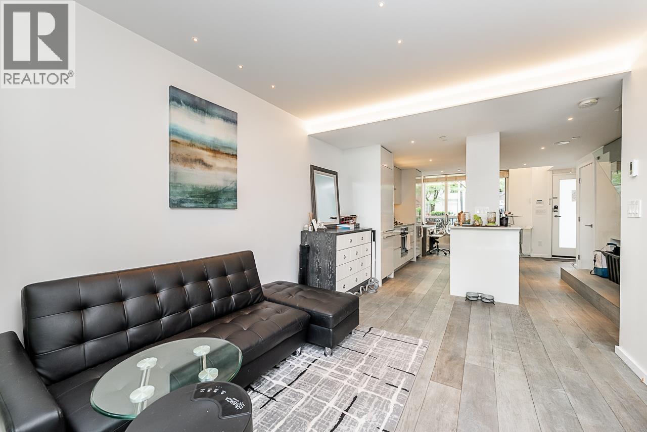 938 Beatty Street, Vancouver, British Columbia  V6Z 3G6 - Photo 12 - R3116615