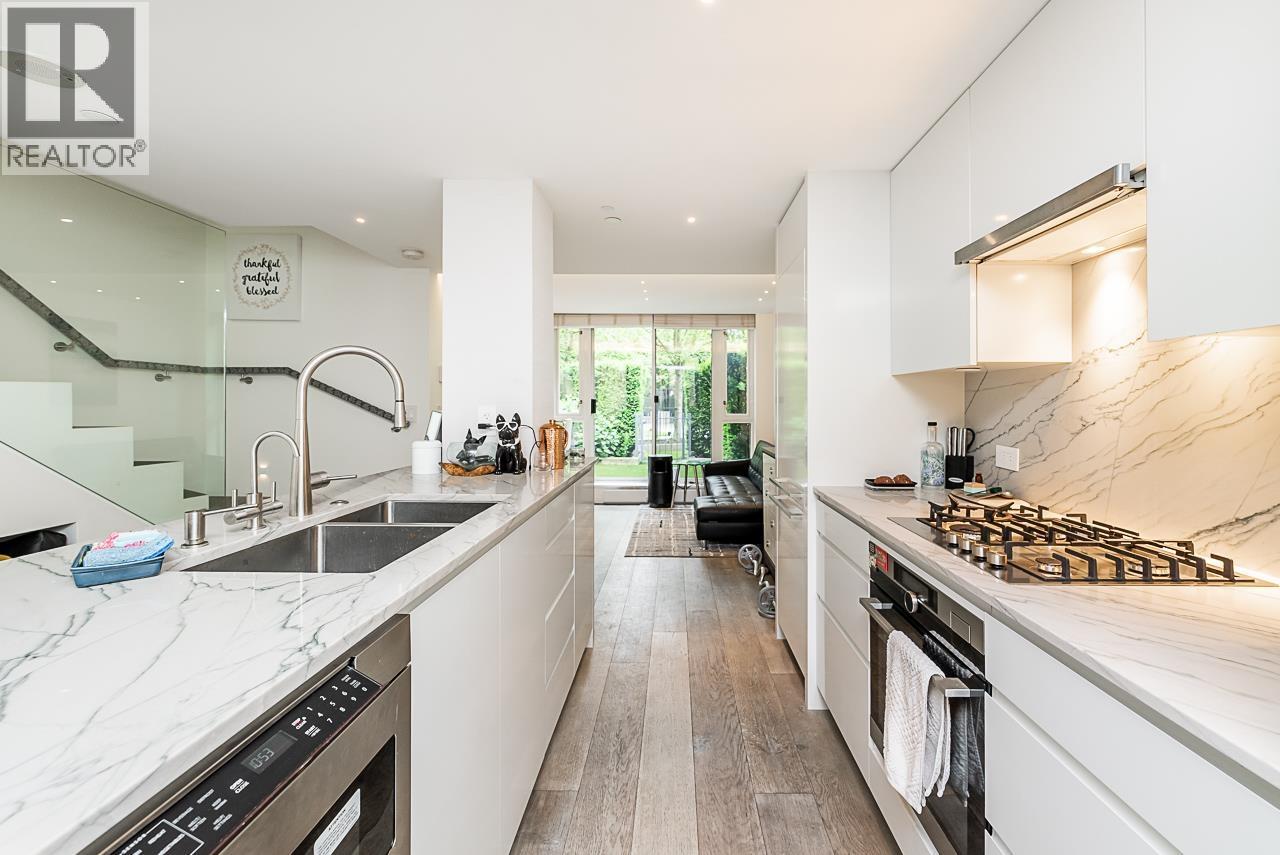 938 Beatty Street, Vancouver, British Columbia  V6Z 3G6 - Photo 8 - R3116615