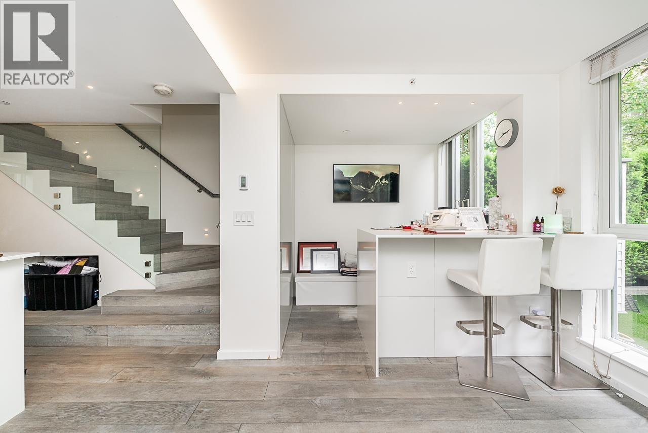 938 Beatty Street, Vancouver, British Columbia  V6Z 3G6 - Photo 14 - R3116615