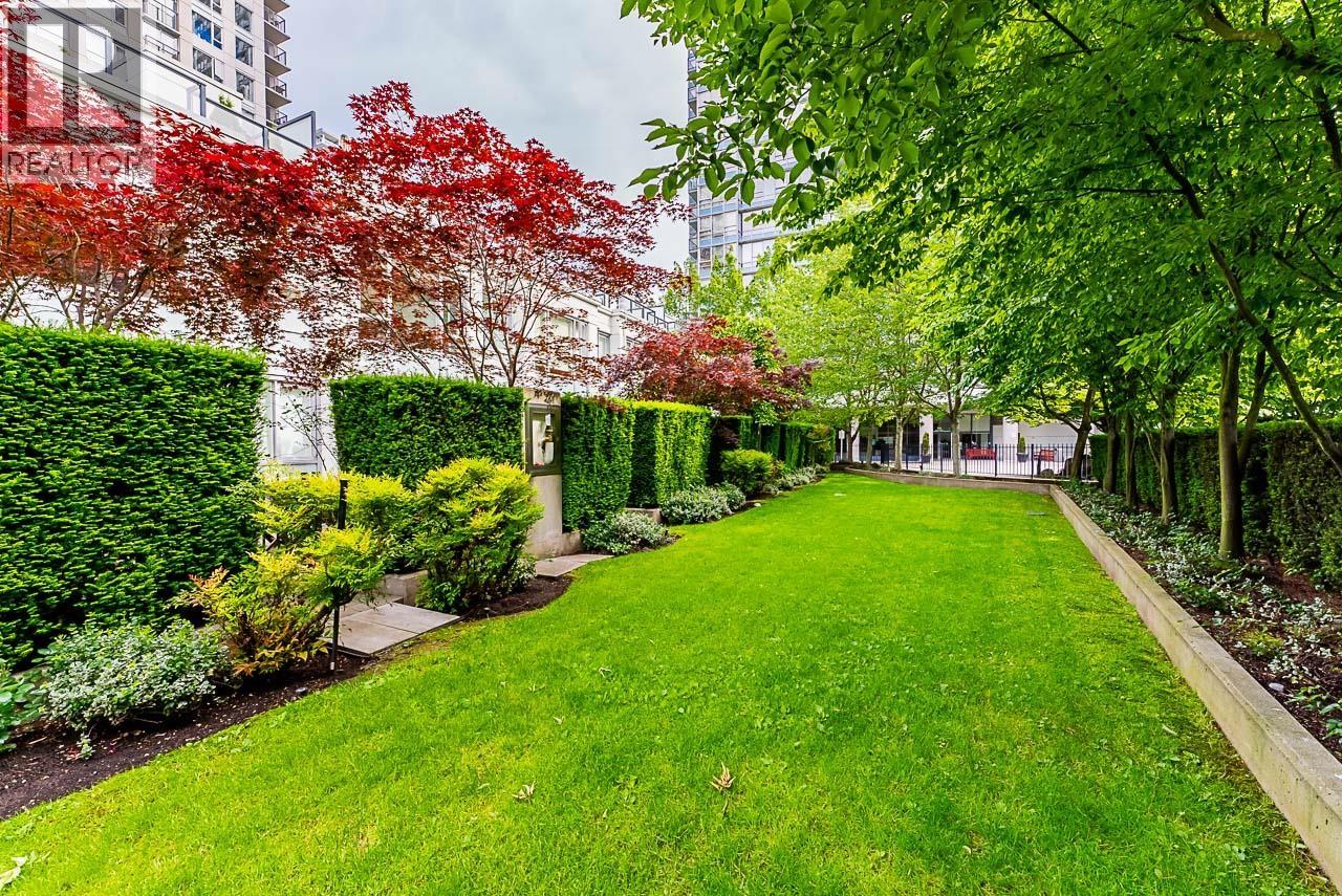 938 Beatty Street, Vancouver, British Columbia  V6Z 3G6 - Photo 38 - R3116615