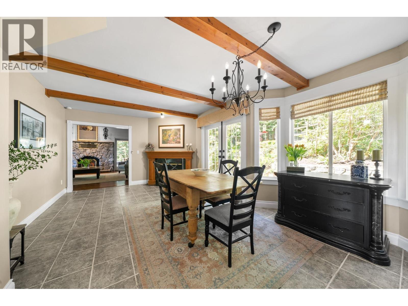 27724 Arbutus Place, Maple Ridge, British Columbia  V2W 1N4 - Photo 5 - R3116705