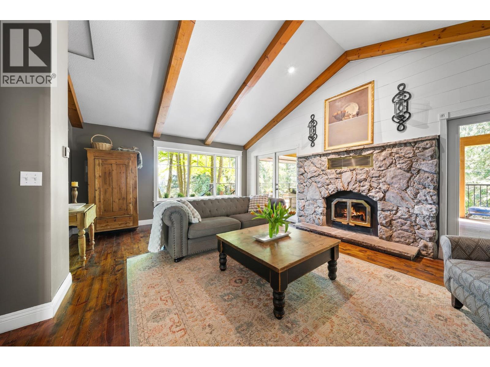 27724 Arbutus Place, Maple Ridge, British Columbia  V2W 1N4 - Photo 2 - R3116705