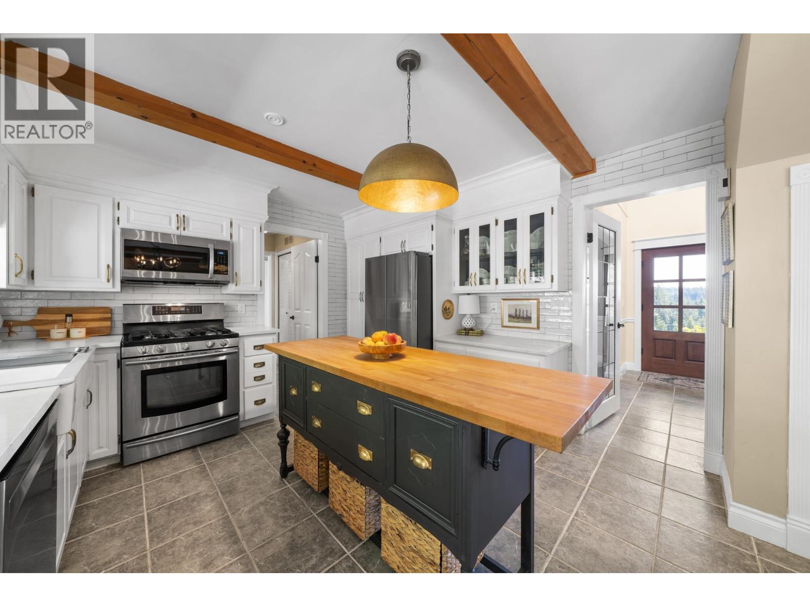 27724 Arbutus Place, Maple Ridge, British Columbia  V2W 1N4 - Photo 9 - R3116705