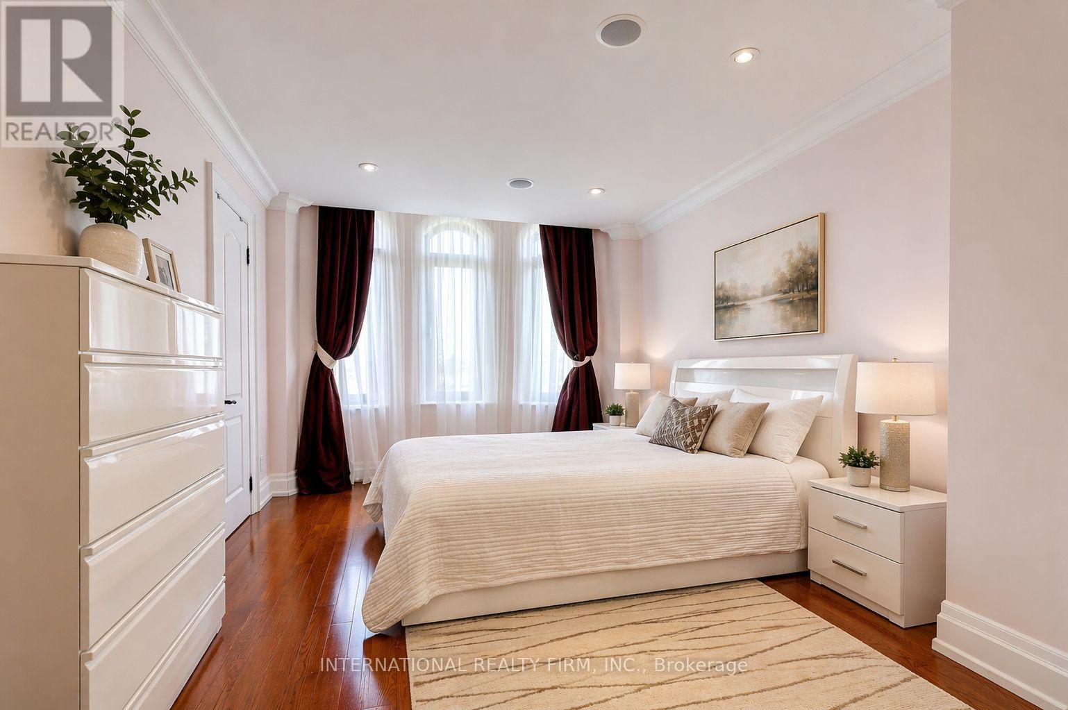 3496 Burningoak Crescent, Mississauga, Ontario  L4Y 3L5 - Photo 31 - W13054342