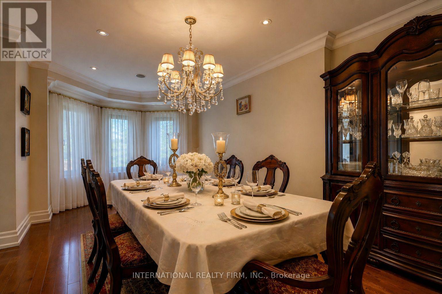 3496 Burningoak Crescent, Mississauga, Ontario  L4Y 3L5 - Photo 7 - W13054342