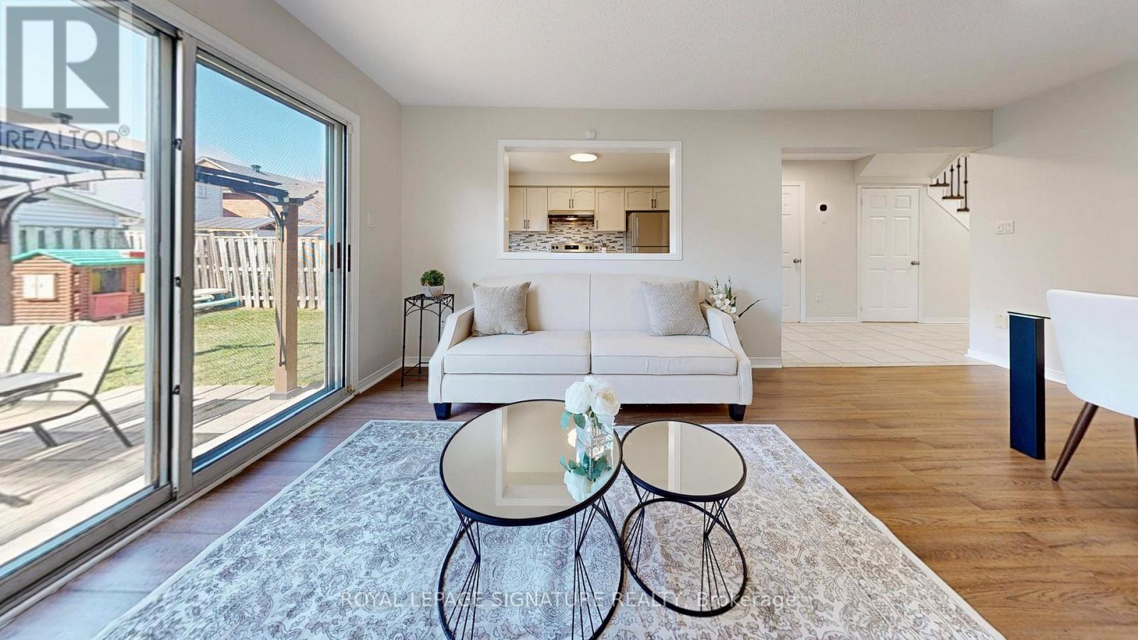 263 Pettigrew Trail, Milton, Ontario  L9T 5X7 - Photo 7 - W13054404