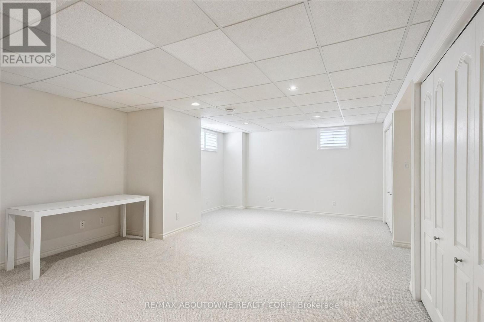 2484 Capilano Crescent, Oakville, Ontario  L6H 6L4 - Photo 31 - W13054410